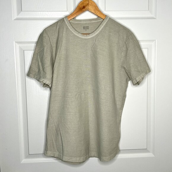 Buck Mason Curved Hem Tee - Picture 1 of 4